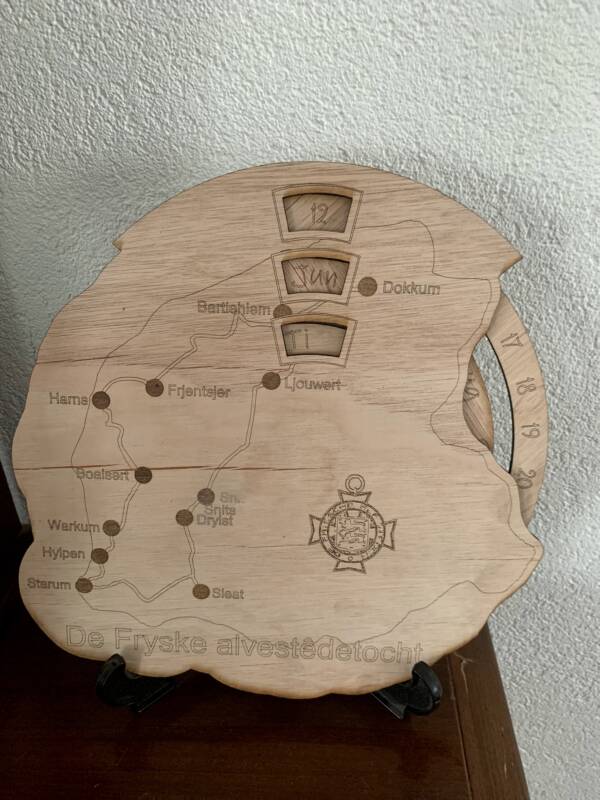 Kalender hout De Fryske alvestêdetocht