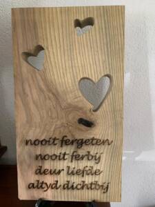 nooit fergeten, nooit ferbij, deur liefde, altyd dichtbij